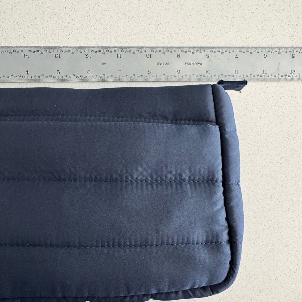 Ulta Beauty Navy Cosmetic Bag - Picture 4 of 6